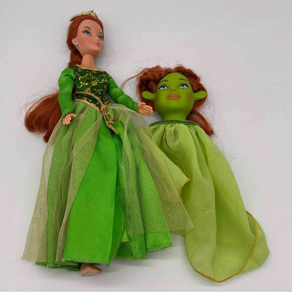 Other - 2007 MGA Shrek - Transforming Kung-Fu Fiona Doll Figure Toy - Ogress to Princess